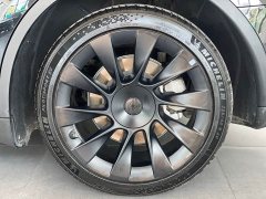 Tesla Model Y Long Range All-Wheel Drive - ფოტო 15