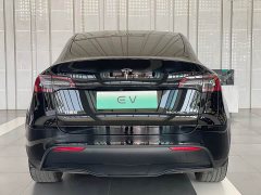 Tesla Model Y Long Range All-Wheel Drive - ფოტო 5