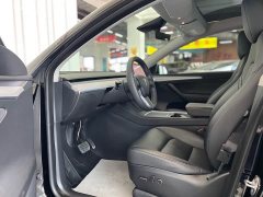 Tesla Model Y Long Range All-Wheel Drive - ფოტო 9
