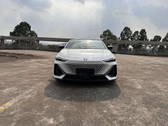 Changan UNI-V 2022 1.5T Deluxe - ფოტო 2