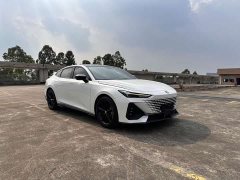 Changan UNI-V 2022 1.5T Deluxe - ფოტო 3