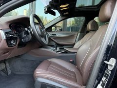 BMW 5 Series 530Li Premier M Sport Package - ფოტო 4