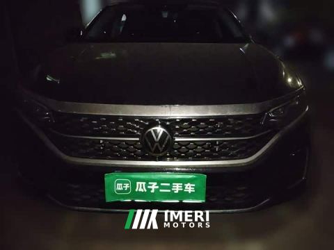 2022 Volkswagen Passat 330TSI Starry Sky Luxury Edition