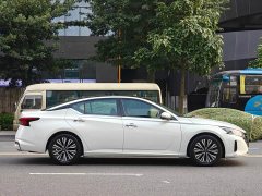 Nissan Teana 2022 2.0L XL-TLS Comfort Edition - ფოტო 4