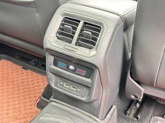 Volkswagen Tiguan L 2019 Facelift 280TSI Automatic FWD Panoramic Comfort Edition National VI - ფოტო 16