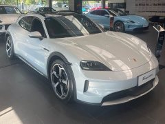 Porsche Taycan 4 - ფოტო 3