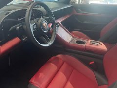 Porsche Taycan 4 - ფოტო 6