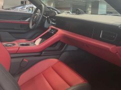 Porsche Taycan 4 - ფოტო 9