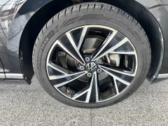 Volkswagen Magotan 2020 330TSI DSG Luxury - ფოტო 11