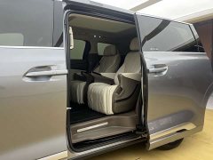 Denza BYD Denza D9 2022 DM-i 1040 Premium - ფოტო 17