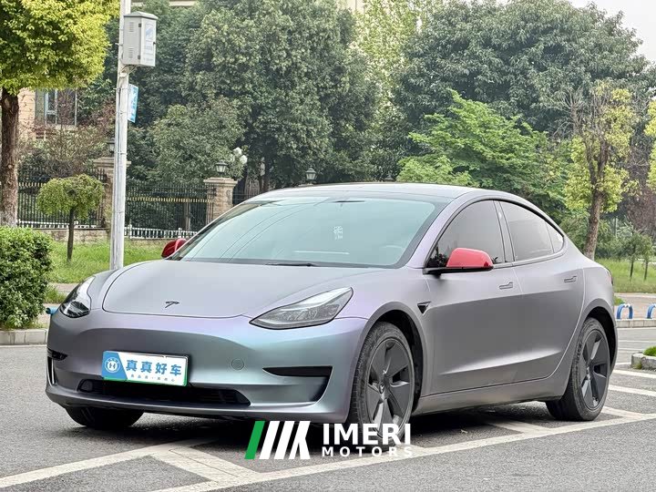Tesla Model 3 Rear-Wheel Drive