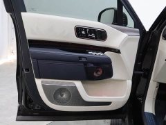 Zeekr 9X 2025 Ultra 70kWh 6-Seater - ფოტო 10