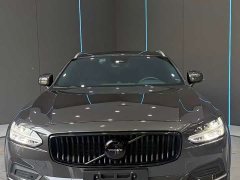 Volvo V90 Cross Country B5 AWD Intelligent Remote Edition - ფოტო 2