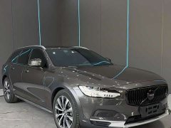 Volvo V90 Cross Country B5 AWD Intelligent Remote Edition - ფოტო 3