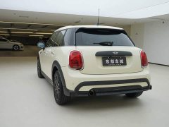 BMW MINI 2022 1.5T ONE 5-Door PLUS - ფოტო 4