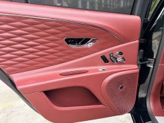 Bentley Flying Spur 4.0T V8 Mulliner - ფოტო 7
