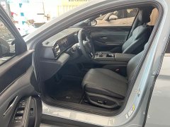 BYD Qin L DM-i Smart Drive Edition 120KM Superior - ფოტო 4