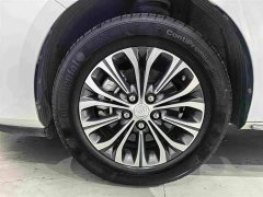 Buick GL8 Land Business Class Comfort Edition - ფოტო 12