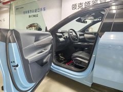 Lynk & Co Geely Lynk & Co 08 EM-P 160 Extended Range Ultra - ფოტო 13