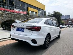 SAIC MG i5 1.5L CVT Star Shine Edition - ფოტო 11