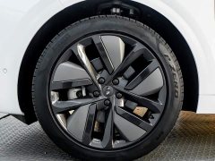 Li Auto L6 2024 Pro - ფოტო 10
