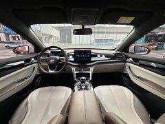 BYD Qin PLUS Glory Edition DM-i 55KM Leading - ფოტო 8