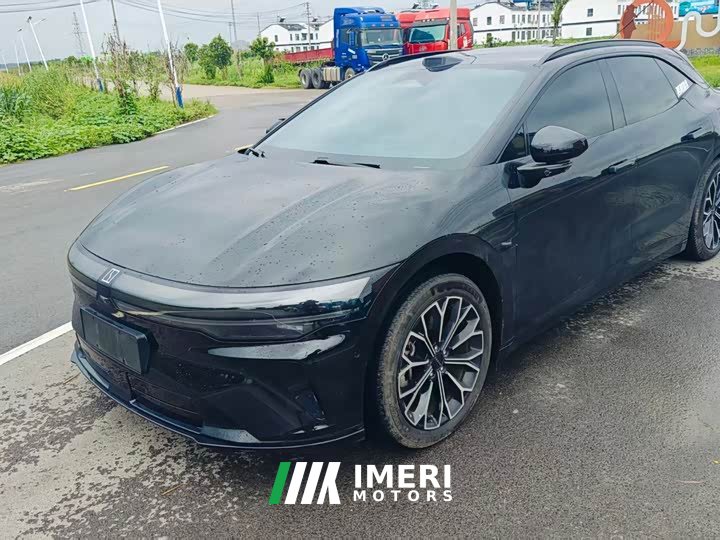 Zeekr 007 GT Four-Wheel Drive Intelligent Driving 75kWh