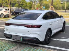 BYD Qin L DM-i 120KM Excellence Edition - ფოტო 12