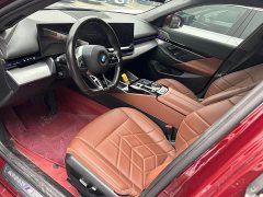 BMW 5 Series 525Li M Sport Package - ფოტო 4