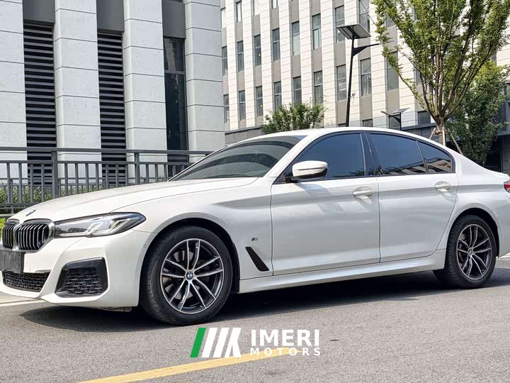 BMW 5 Series (Imported) 525i M Sport Package - ავტომობილი ჩინეთიდან