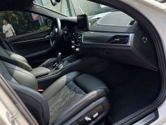 BMW 5 Series (Imported) 525i M Sport Package - ფოტო 13
