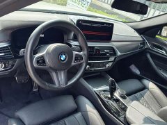 BMW 5 Series (Imported) 525i M Sport Package - ფოტო 7