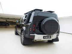 Land Rover Defender 110 3.0T P400 Dark Edition - ფოტო 4