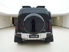 Land Rover Defender 110 3.0T P400 Dark Edition - ფოტო 5