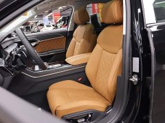 Audi A8 A8L Horch Founder Edition 55TFSI - ფოტო 10