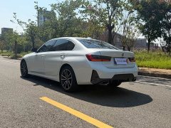 BMW 3 Series 320Li M Sport Package - ფოტო 7