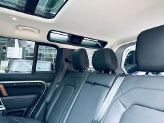 Land Rover Defender 110 3.0T P400 Dark Edition - ფოტო 13