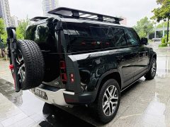 Land Rover Defender 110 3.0T P400 Dark Edition - ფოტო 6