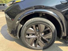 Li Auto L9 2022 Max - ფოტო 11