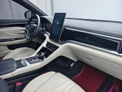 BYD Song Plus New Energy DM-i 110KM Flagship - ფოტო 14