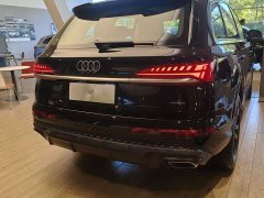 Audi Q7 55 TFSI quattro S Line Sport - ფოტო 6