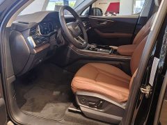 Audi Q7 55 TFSI quattro S Line Sport - ფოტო 9