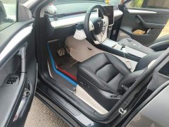 Tesla Model Y Rear-Wheel Drive - ფოტო 17