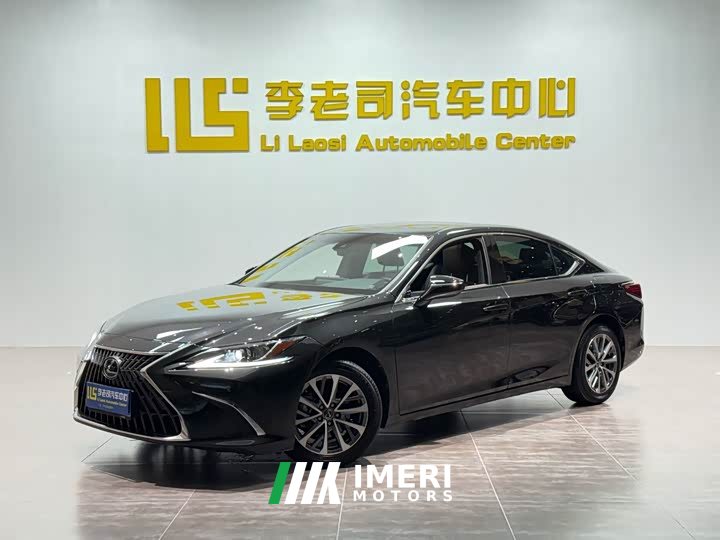 Lexus ES 200 Excellence Edition