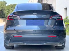 Tesla Model Y Rear-Wheel Drive - ფოტო 7