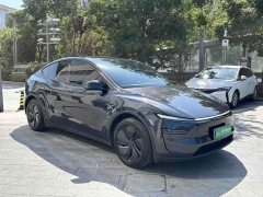 Tesla Model Y Rear-Wheel Drive - ფოტო 3