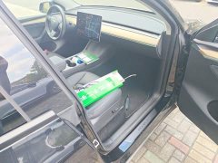 Tesla Model Y Standard Range RWD - ფოტო 19