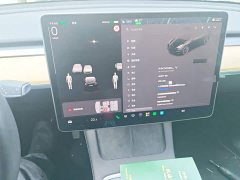 Tesla Model Y Standard Range RWD - ფოტო 9