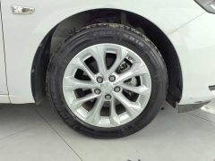 Chevrolet Cruze 1.5L Dual-Clutch Joy Edition - ფოტო 6