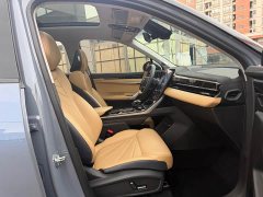 Geely Boyue L 2023 2.0TD DCT Flagship - ფოტო 10